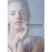 RBadvanceリーフレットデザイン